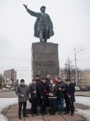 Кировчане возложили цветы к памятникам С.М. Кирову в связи с его Днём рождения