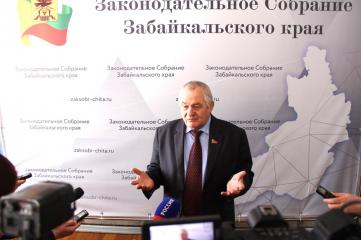 Лидер фракции КПРФ в Заксобрании Забайкалья Юрий Гайдук прокомментировал возвращение «Мэра Читы»
