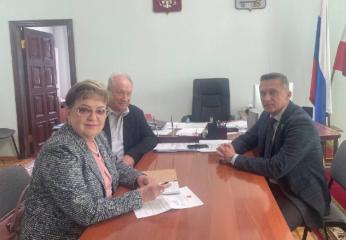 Ольга Алимова и Валерий Рашкин посетили Новоузенский район Саратовской области