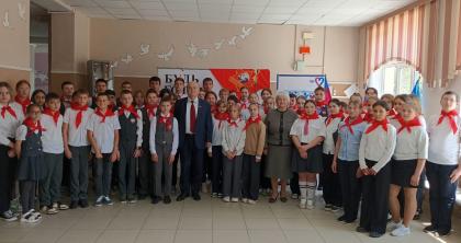В Краснодарском крае в связи с Днем Пионерии прошли торжественные линейки и другие мероприятия