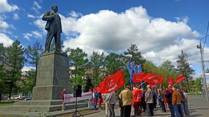 Владимирские коммунисты традиционно отметили Первомай торжественным митингом