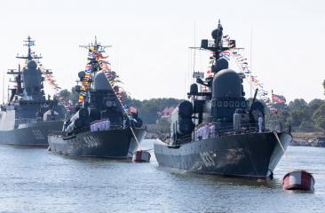 Поздравление Г.А. Зюганова с Днем Балтийского флота