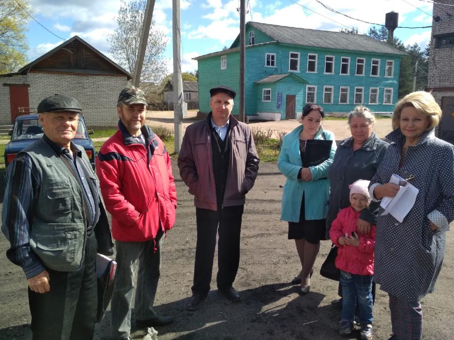 Погода село останино. Районный совет ветеранов Хвойнинский район. "Вдохновение" клуб ветеранов Хвойнинский округ.